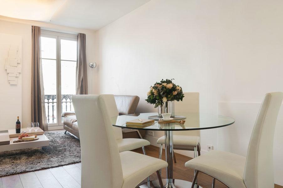 Two Bedroom Luxury Apartment - Balcony With View Of Notre Dame パリ エクステリア 写真